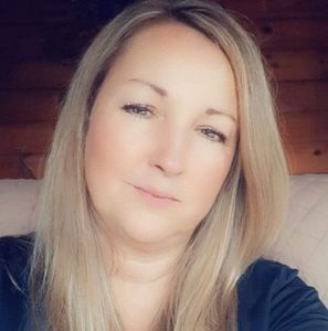 Meet your Posher, Karen